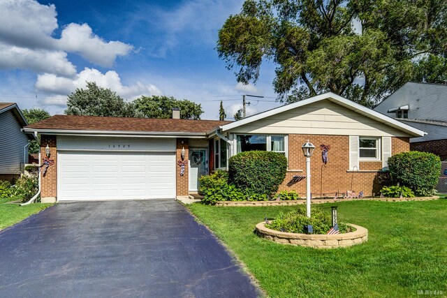 16529 Brenden Ln, Oak Forest, IL 60452 - photo 2