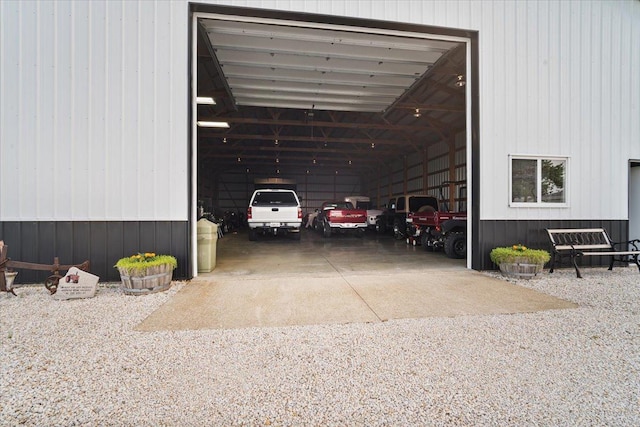 13079 N 1800 E Rd, Pontiac, IL 61764 - view of garage