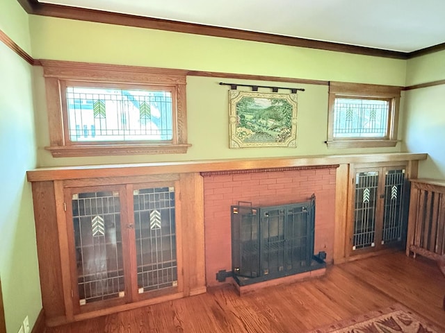 500 Fair Oaks Ave, Oak Park, IL 60302 - detailed view of a brick fireplace and wood finished floors