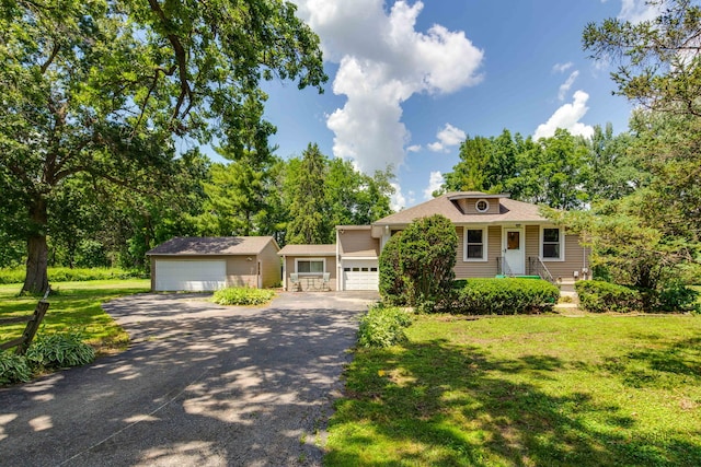 80 N Lake Ave, Third Lake, IL 60030 - single story home featuring a front lawn, a garage, and an outbuilding