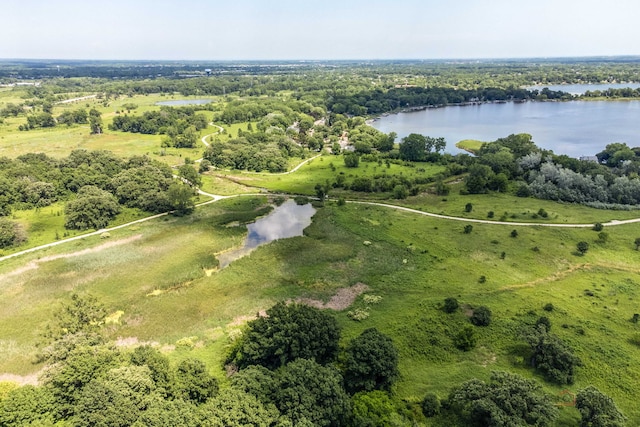 80 N Lake Ave, Third Lake, IL 60030 - aerial overview of property's location featuring a nearby body of water