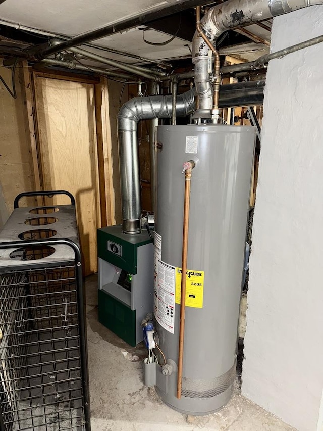 826 S E Ave, Oak Park, IL 60304 - utility room featuring gas water heater