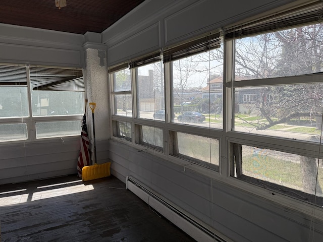 826 S E Ave, Oak Park, IL 60304 - unfurnished sunroom featuring a baseboard heating unit