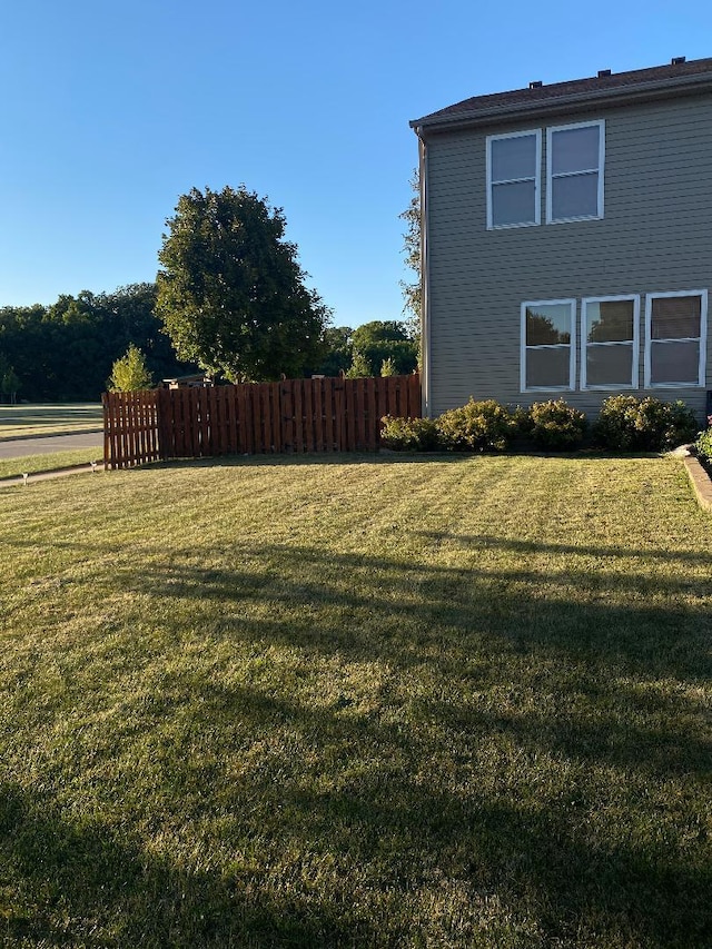 501 E Garfield St, Waterman, IL 60556 - photo 10