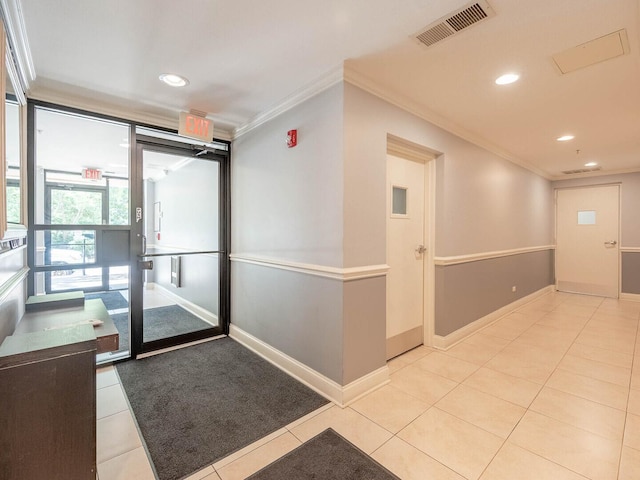 1670 Mill St Unit 208, Des Plaines, IL 60016 - lobby featuring ornamental molding and recessed lighting