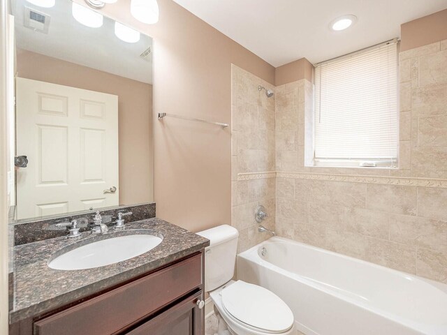 1670 Mill St Unit 208, Des Plaines, IL 60016 - bathroom with vanity and washtub / shower combination