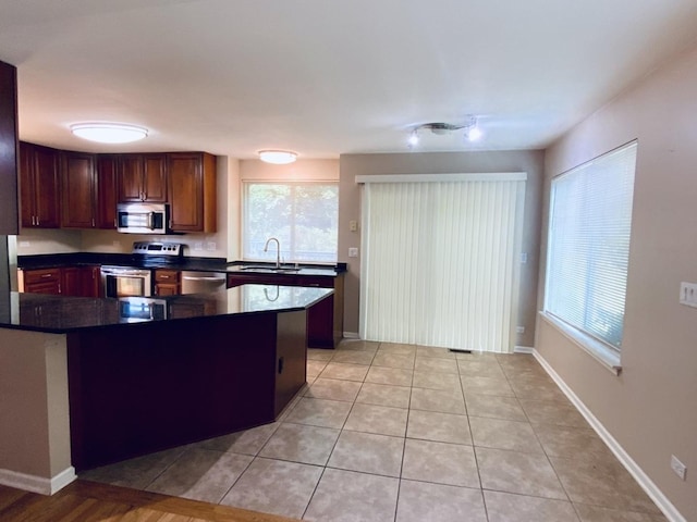 735 Ravinia Dr, Gurnee, IL 60031 - photo 12