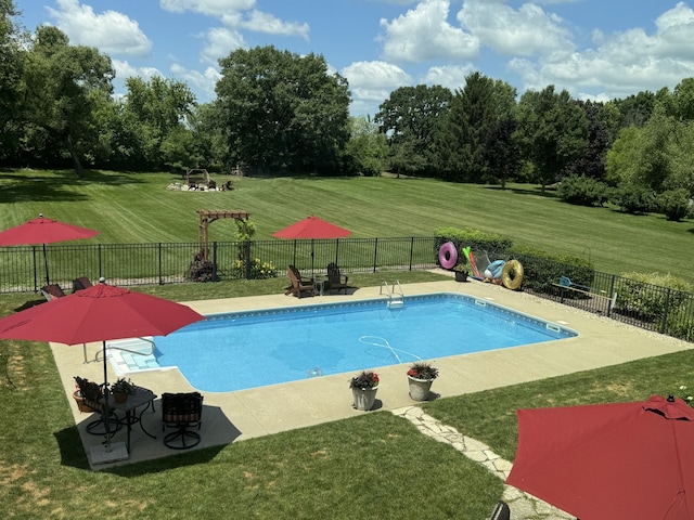 10305 Ridge Ln, Huntley, IL 60142 - view of swimming pool with a patio
