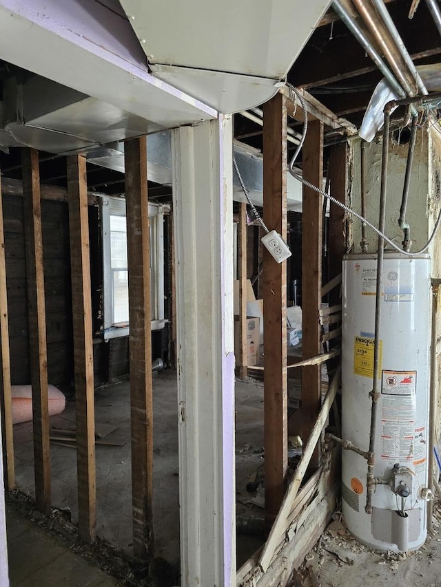 3447 W Melrose St, Chicago, IL 60618 - utility room with water heater