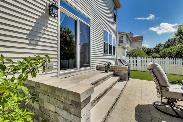 2301 Bluewater Dr, Wauconda, IL 60084 - view of patio / terrace