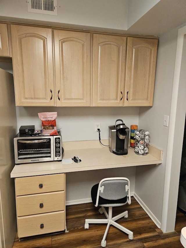 740 Saint Andrews Ln Unit 37, Crystal Lake, IL 60014 - office area featuring built in study area and dark wood finished floors