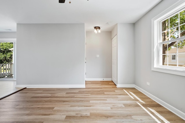 676 Cleo Ct Unit 676, Wheeling, IL 60090 - spare room with light wood-type flooring and ceiling fan