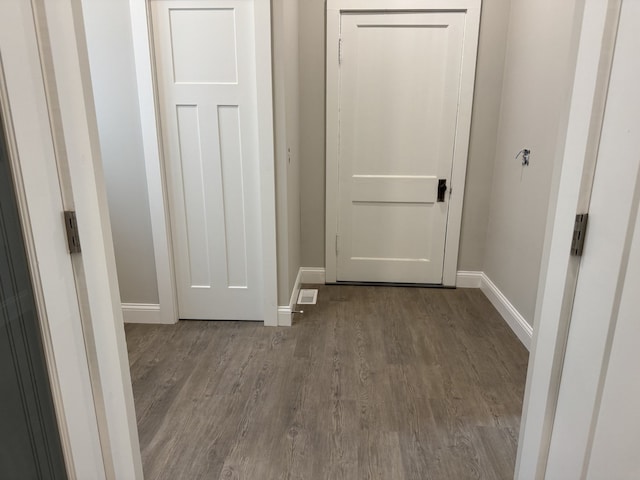 207 W Graham St, Bloomington, IL 61701 - hall featuring wood finished floors and baseboards