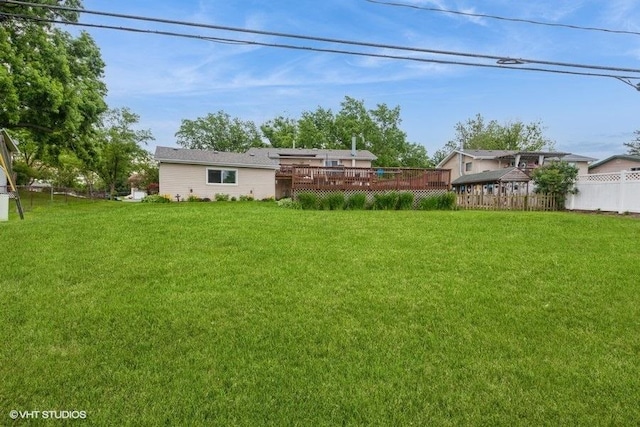 2S200 Valley Rd, Lombard, IL 60148 - view of yard featuring a deck