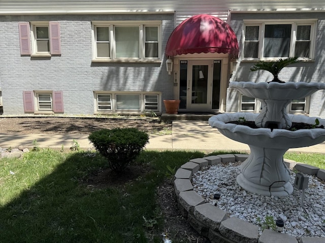 9513 Kelvin Ln Unit 2111, Schiller Park, IL 60176 - entrance to property with french doors