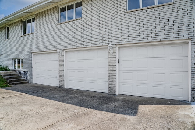 921 Cassie Dr, Joliet, IL 60435 - view of garage