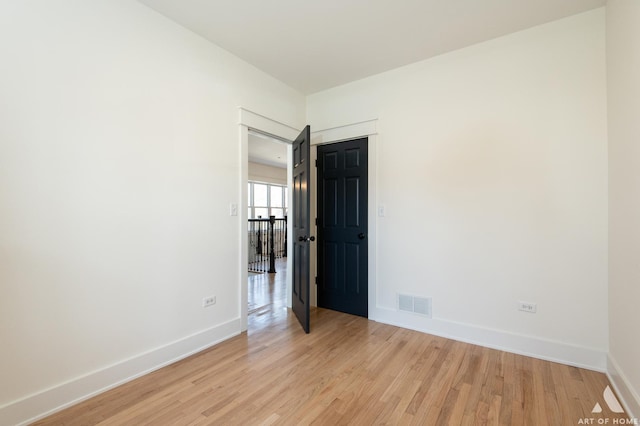 7701 S Chappel Ave, Chicago, IL 60649 - photo 4