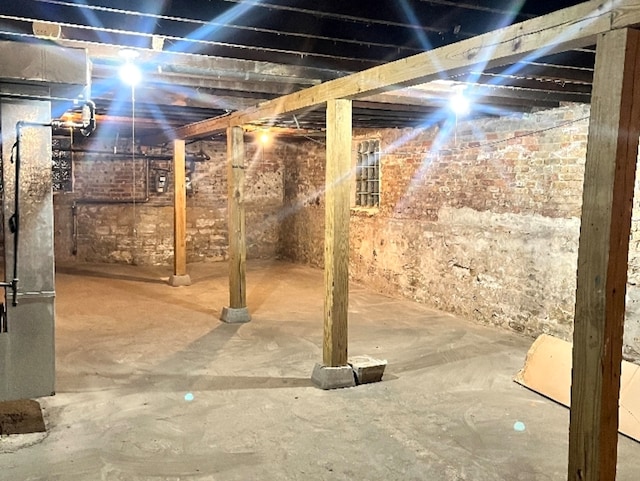 view of unfinished basement
