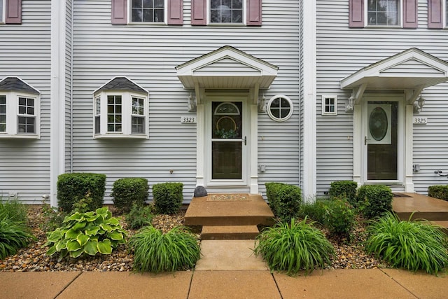 3323 W King James Rd, Peoria, IL 61615 - photo 1