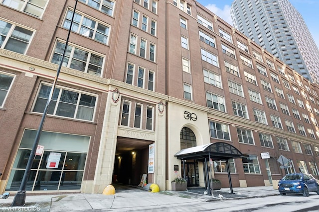 540 N Lake Shore Dr Unit 420, Chicago, IL 60611 - photo 3