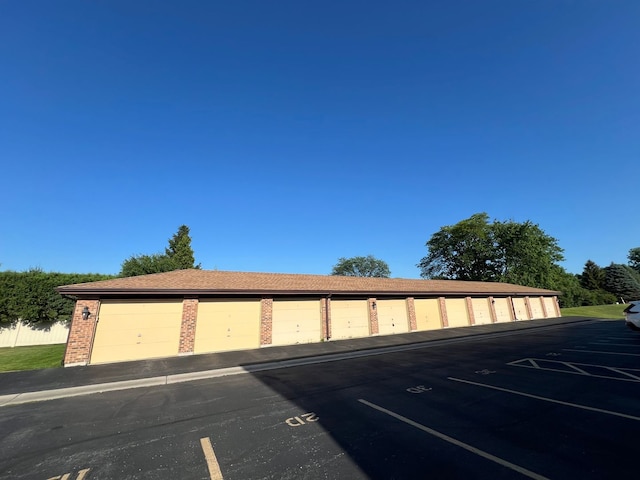 11111 Heritage Dr Unit 2A, Palos Hills, IL 60465 - view of garage