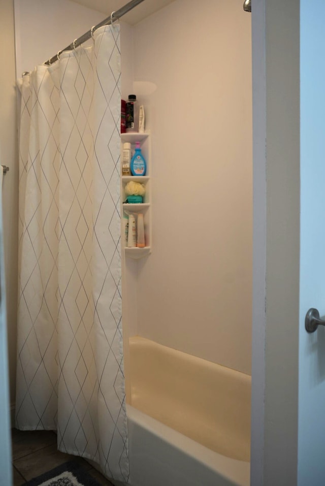 8234 Portsmouth Dr Unit D, Darien, IL 60561 - bathroom with shower / tub combo