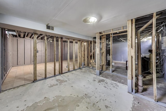 418 Surrey Ln, Lindenhurst, IL 60046 - view of unfinished basement