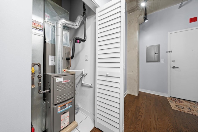 811 W 15th Pl Unit 709, Chicago, IL 60608 - utilities featuring heating unit and electric panel