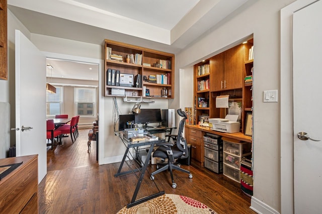 5000 S E End Ave Unit 18C, Chicago, IL 60615 - home office featuring dark wood-type flooring and baseboards
