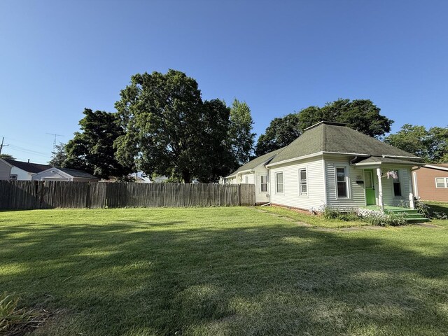 325 E Waupansie St, Dwight, IL 60420 - view of yard