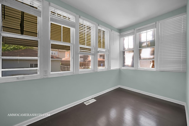11402 S Calumet Ave, Chicago, IL 60628 - view of unfurnished sunroom