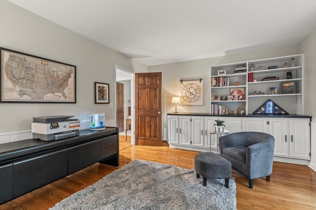 124 Hidden Oaks Dr, Barrington, IL 60010 - living area featuring light wood-style floors