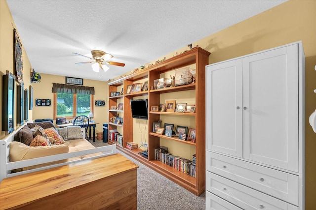 401 N Walnut St, Oakland, IL 61943 - photo 27
