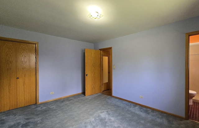 7121 Oak Grove Ave, Justice, IL 60458 - unfurnished bedroom featuring carpet floors and ensuite bathroom