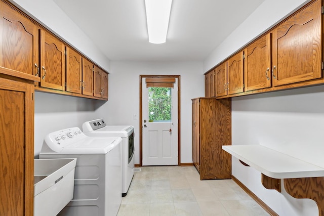 172 Hamilton Ave, Frankfort, IL 60423 - laundry room with washing machine and dryer and cabinet space