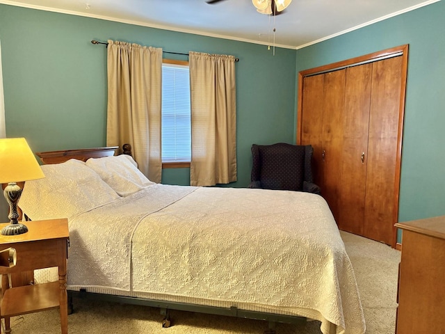 1217 Retz Dr, Ottawa, IL 61350 - bedroom featuring carpet flooring, ornamental molding, and a closet