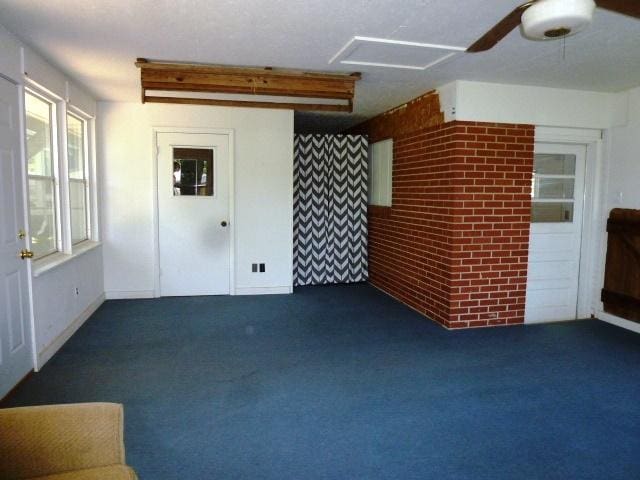 503 S Wilson St, Clinton, IL 61727 - view of unfurnished sunroom