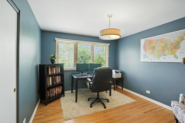 17W444 Waltham Pl, Darien, IL 60561 - photo 23