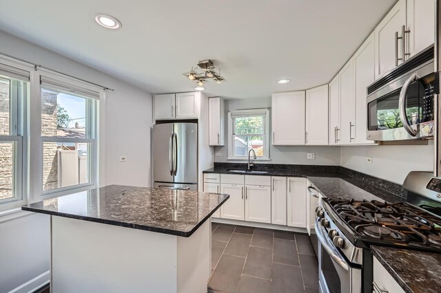 9729 Dodge Ave, Franklin Park, IL 60131 - photo 4