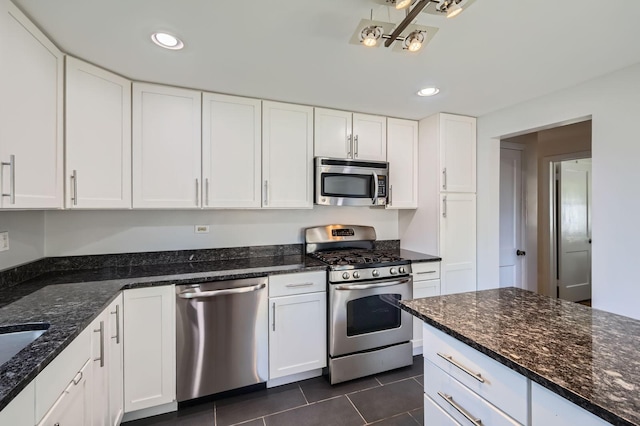 9729 Dodge Ave, Franklin Park, IL 60131 - photo 6