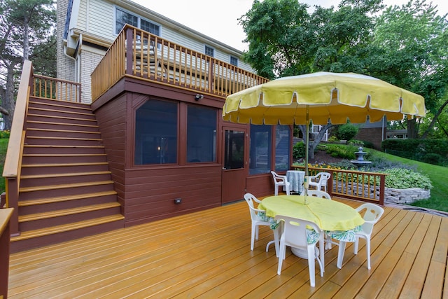 1304 W Whytecliff Rd, Palatine, IL 60067 - wooden terrace with outdoor dining area and a sunroom