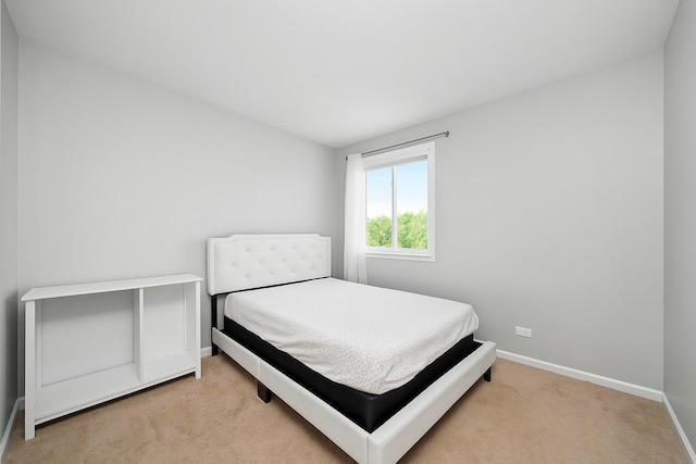 1024 Birchwood Dr, Pingree Grove, IL 60140 - carpeted bedroom featuring baseboards