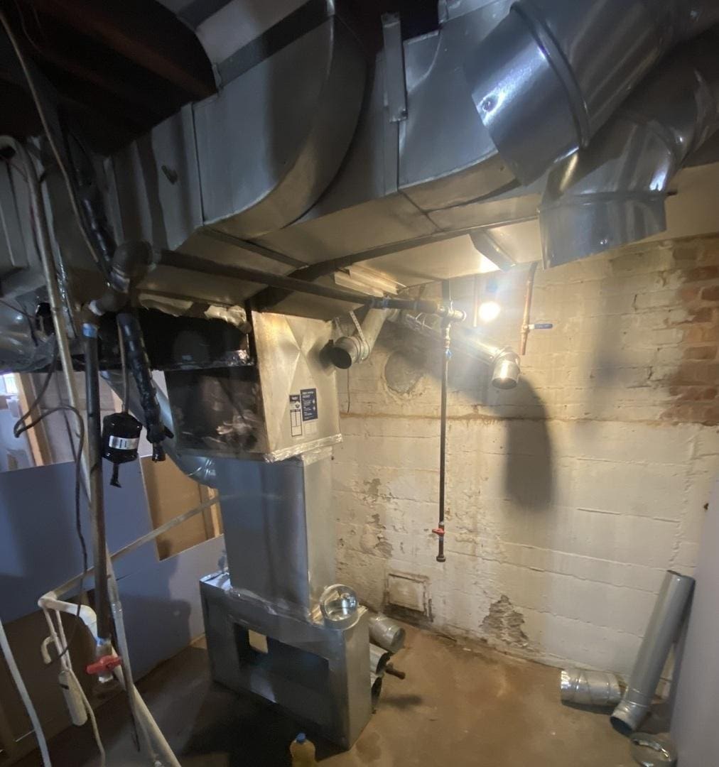 10825 S Sangamon St, Chicago, IL 60643 - photo 2