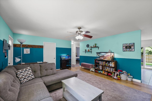 2009 E Michigan Ave, Urbana, IL 61802 - living area with wood finished floors and a ceiling fan