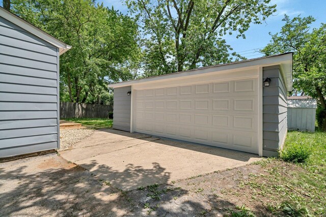 21655 Clyde Ave, Sauk Village, IL 60411 - photo 23
