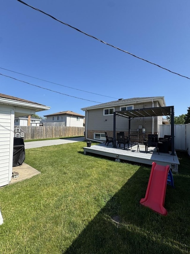 3712 W 121st St, Alsip, IL 60803 - view of yard featuring a deck