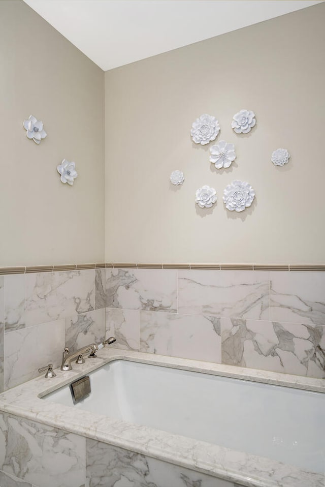118 E Erie St Unit 21C, Chicago, IL 60611 - bathroom with a garden tub