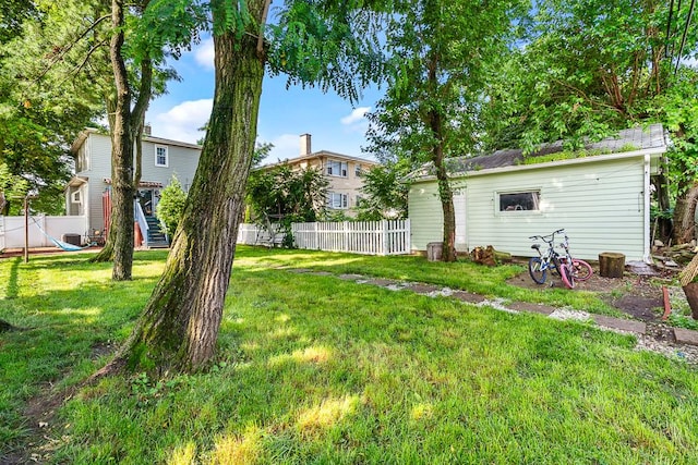 8112 Christie Ave, Lyons, IL 60534 - view of yard