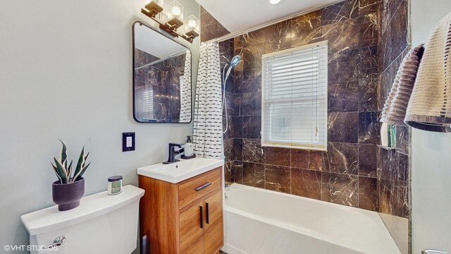 2304 N 77th Ave, Elmwood Park, IL 60707 - photo 7