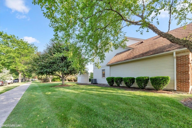 1175 Oxford Ct, Lake Zurich, IL 60047 - view of grassy yard